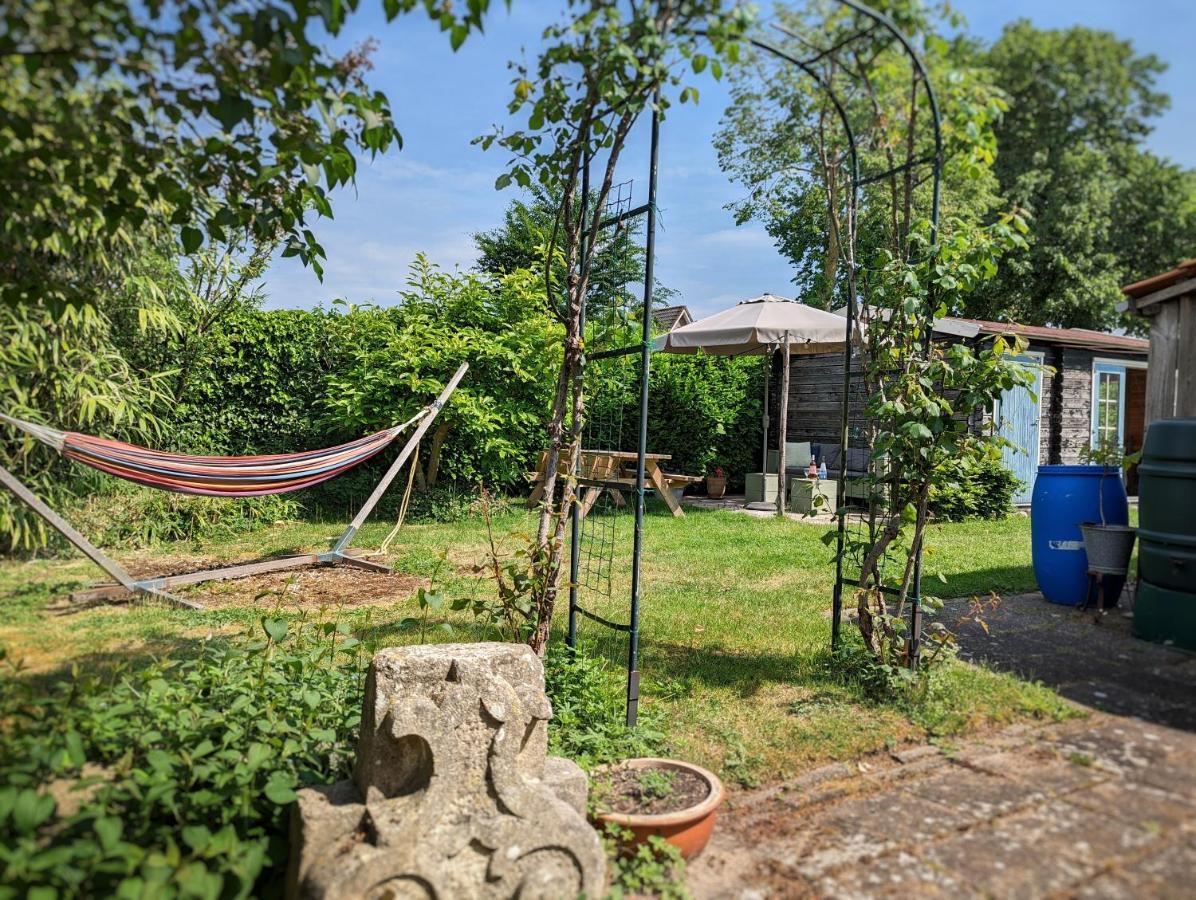 De Slaapmus Bed & Breakfast Boven-Leeuwen Екстериор снимка